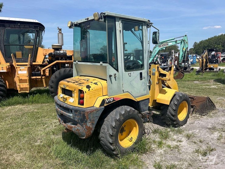 2012-yanmar-v4-6-image-3