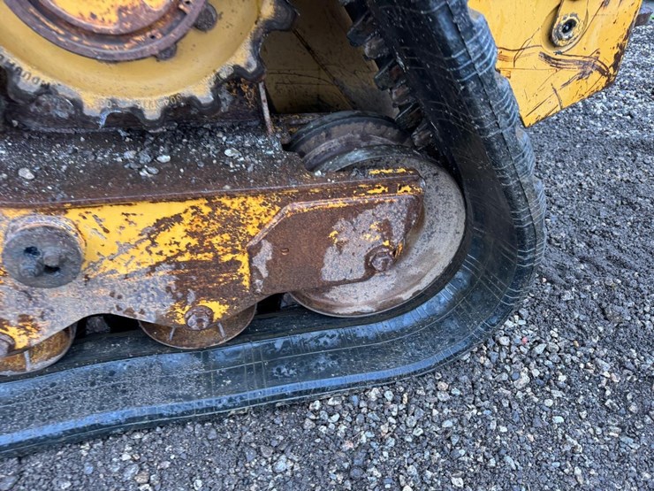 caterpillar-289c-image-16