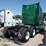 2022-volvo-vnl860-image-8