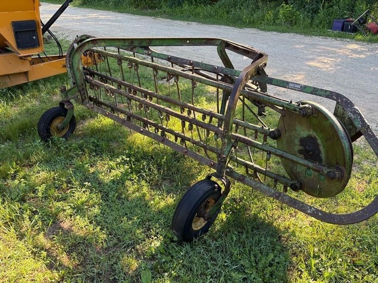 john-deere-350-image-2