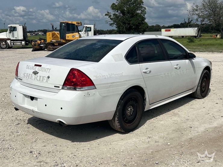 201chevrolet-impala-sedan-image-3