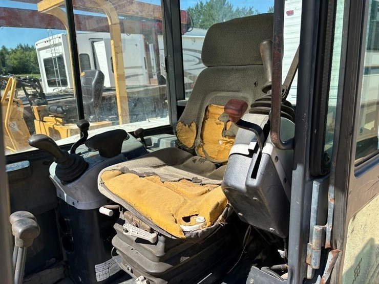 bobcat-331-image-12