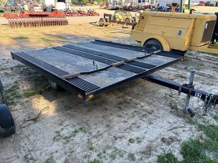 10'-x-101"-snowmobile-trailer-image-4