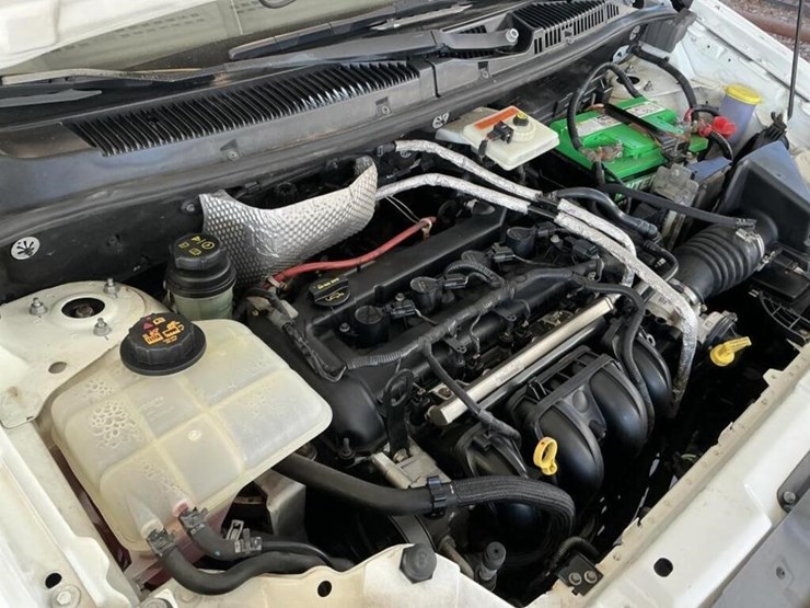 2013-ford-transit-connect-image-14