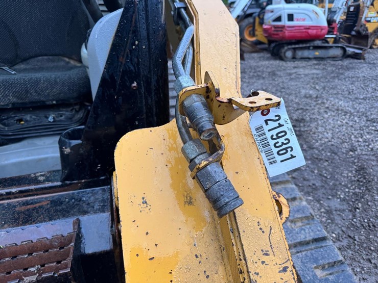 caterpillar-289c-image-12