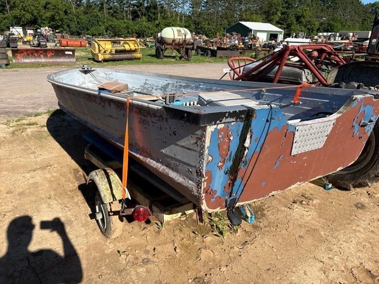 1970-star-craft-14'-aluminum-boat-w/trailer-image-5