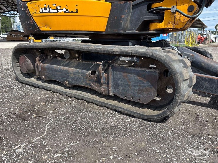 2019-jcb-8029cts-image-36