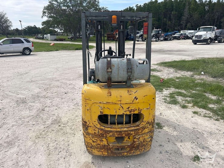 2012-komatsu-fg25t-16-image-16