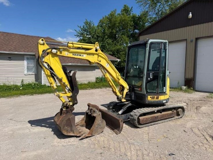 2008-yanmar-vio35-5b-image-1