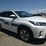 2017-toyota-highlander-image-2
