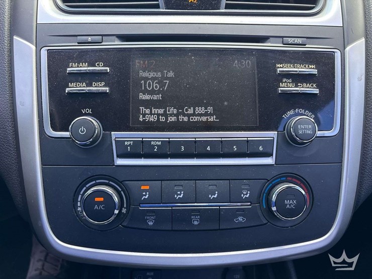 2017-nissan-altima-sedan-image-14