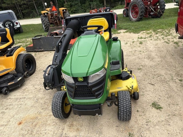 john-deere-x380-image-9