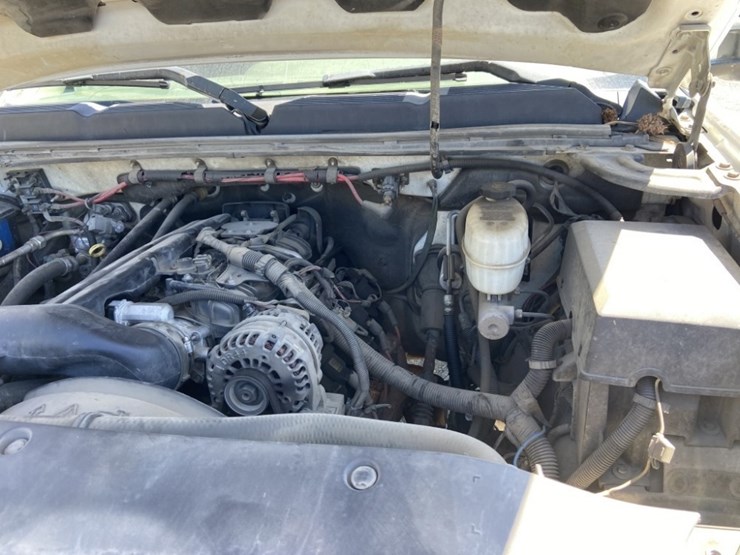 2008-chevrolet-silverado-2500-image-49