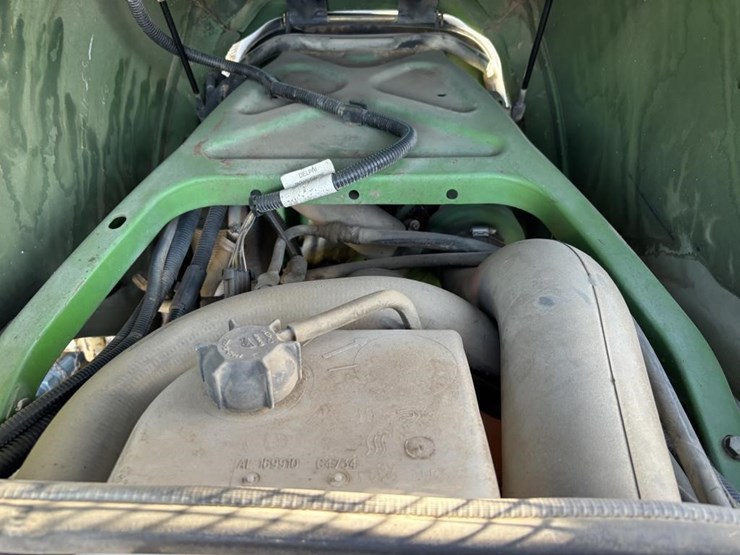 john-deere-6420-image-45