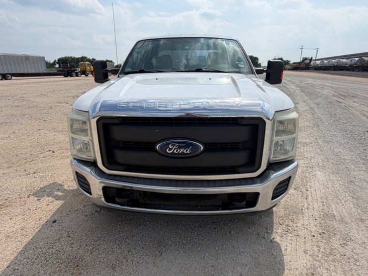 2015-ford-f250-image-2