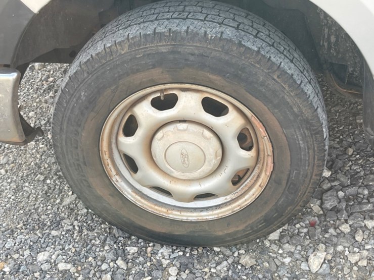 2014-ford-f150-image-16