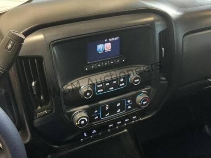 2016-chevrolet-silverado-3500hd-image-17