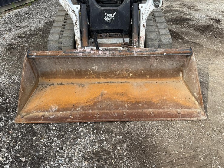 2020-bobcat-t76-image-9