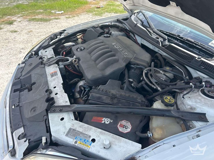 201chevrolet-impala-sedan-image-8