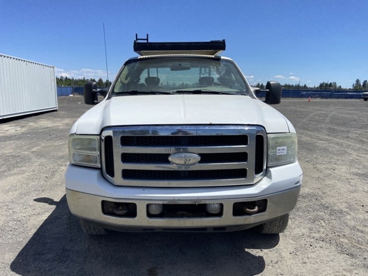 2007-ford-f250-xlt-image-8