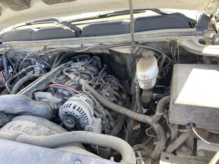 2008-chevrolet-silverado-2500-image-37