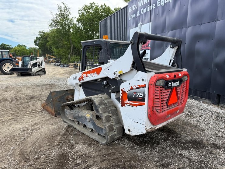 2020-bobcat-t76-image-2