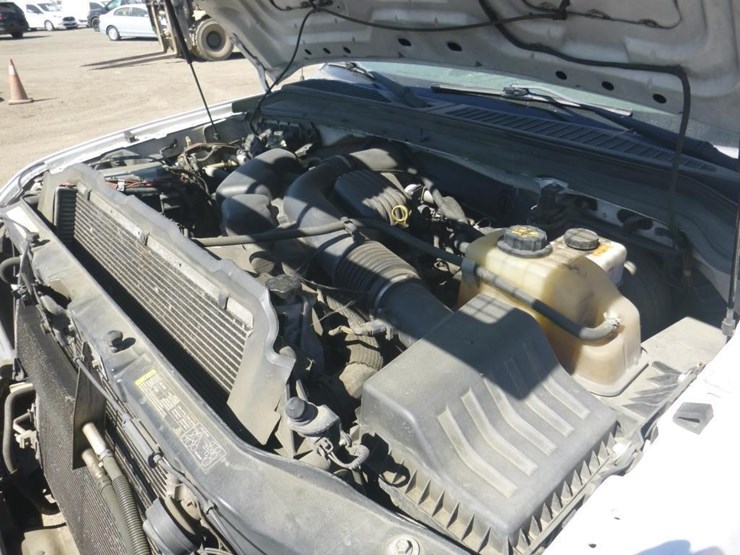 2010-ford-f250-image-8