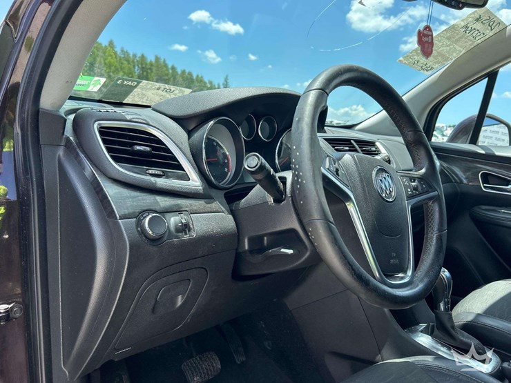 2015-buick-encore-image-13