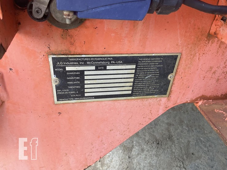 2005-jlg-t350-image-14