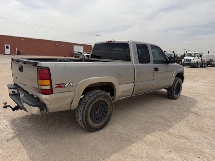 2003-gmc-sierra-1500-image-5