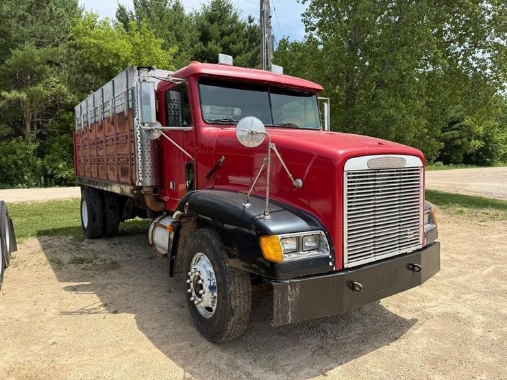 1991-freightliner-fld112-image-3