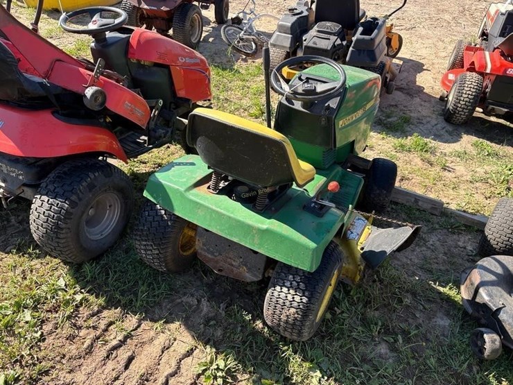 john-deere-160-image-3