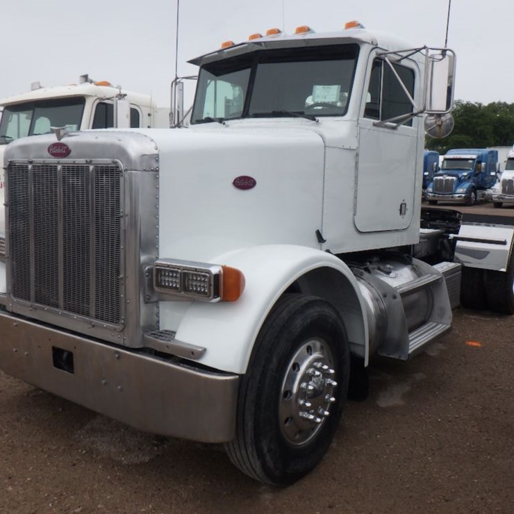 2000 PETERBILT 378