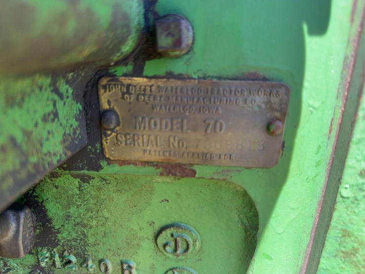 john-deere-70-image-31