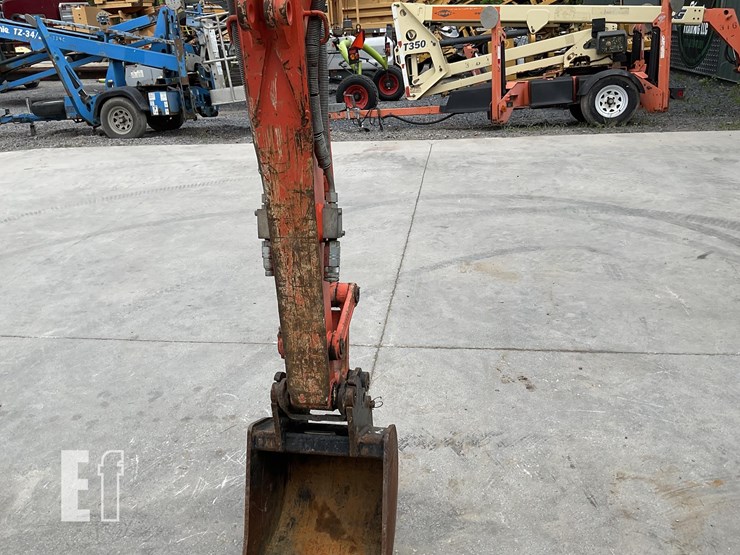 2021-kubota-u25-image-12