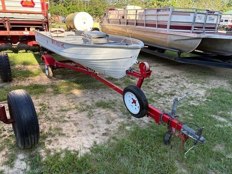 1984-mirro-craft-14'-aluminum-boat-&-trailer-image-3