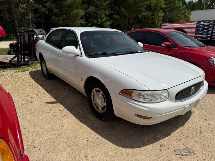 1999-buick-le-sabre-custom-car-image-3