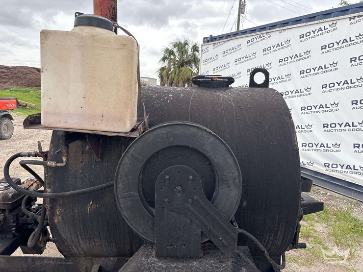 s/a-asphalt-distributor-trailer-image-6