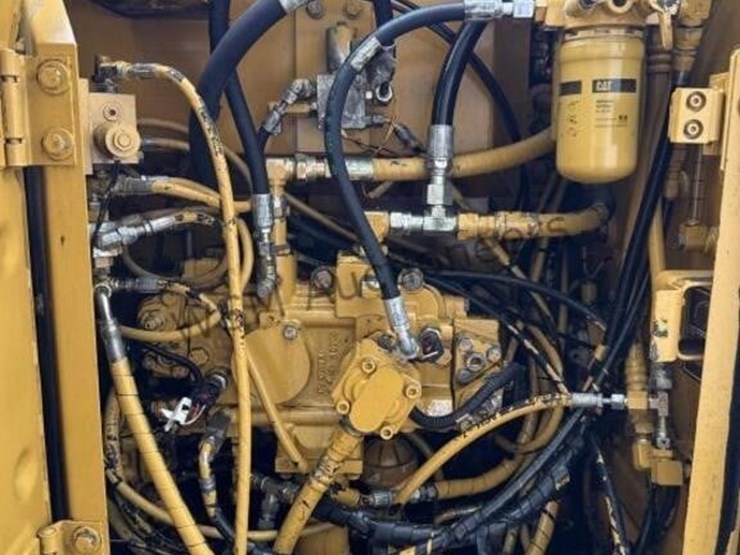 caterpillar-312c-image-30