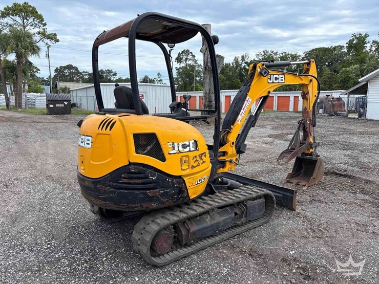 2019-jcb-8029cts-image-3