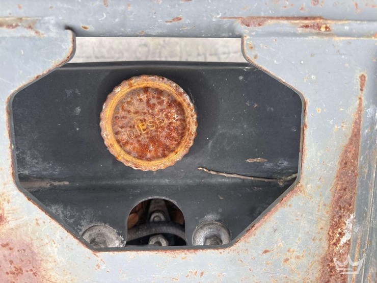 2016-wacker-neuson-dpu5545-vibratory-plate-compactor-image-6