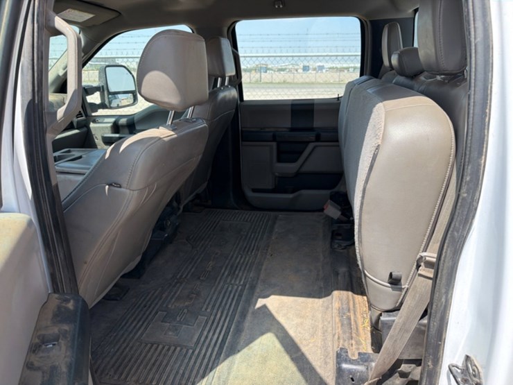2019-ford-f350-image-7
