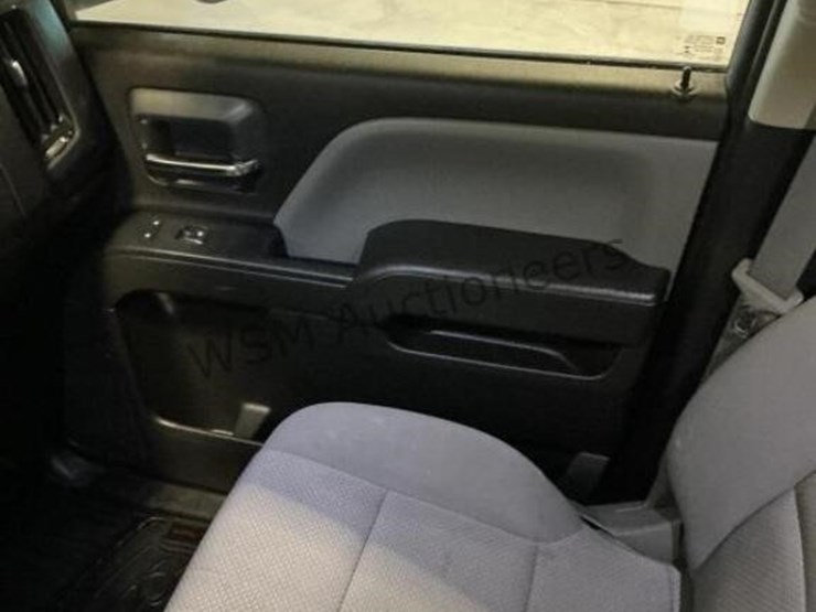 2016-chevrolet-silverado-3500hd-image-18
