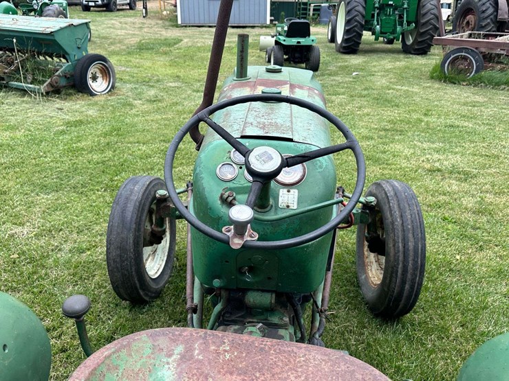 1958-oliver-550-image-10