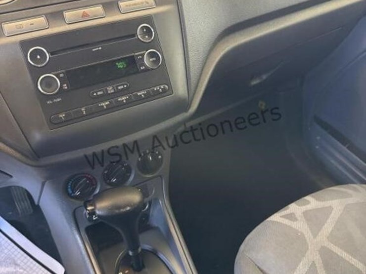 2012-ford-transit-connect-image-22