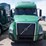 2022-volvo-vnl860-image-2