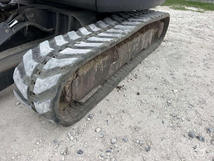 2019-bobcat-e32i-image-31