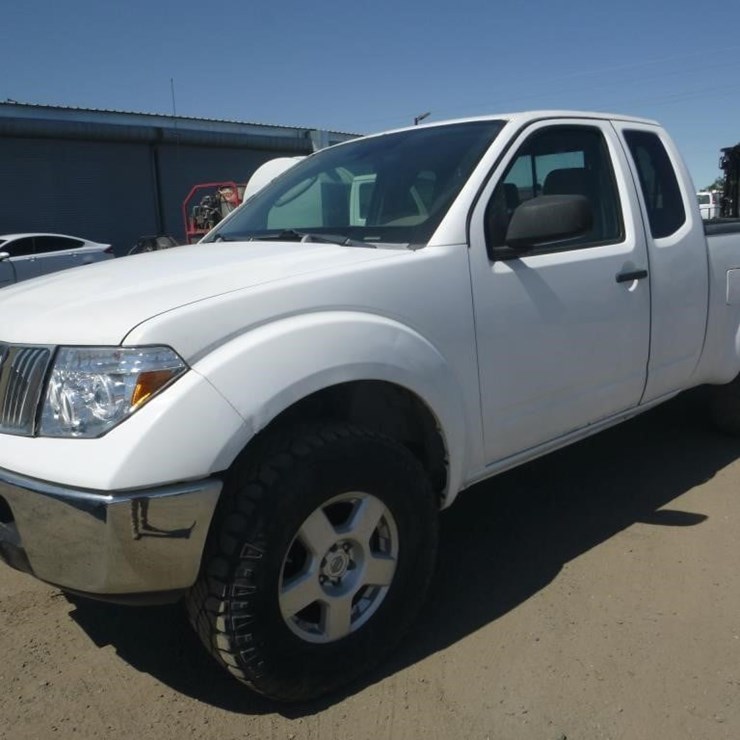 2006 NISSAN FRONTIER