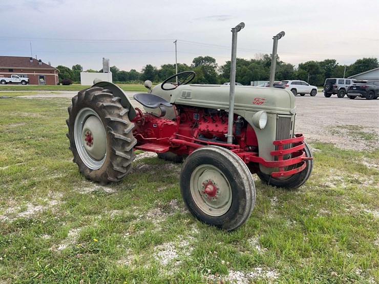 ford-8n-image-7