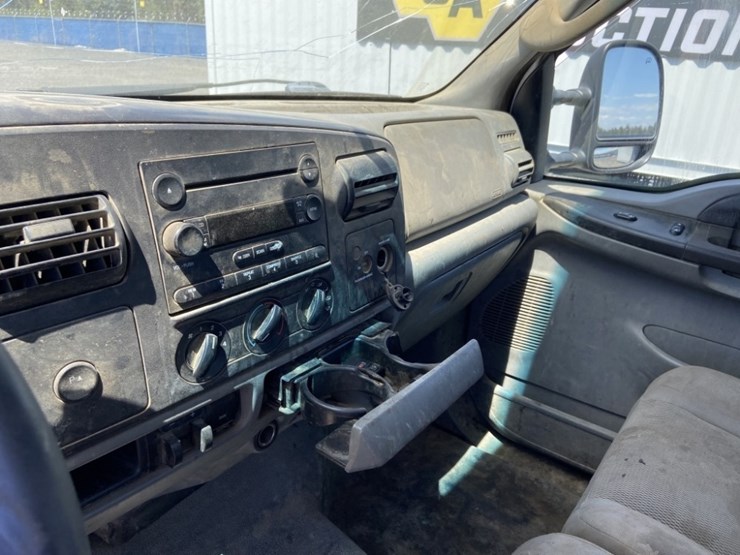 2007-ford-f250-xlt-image-15